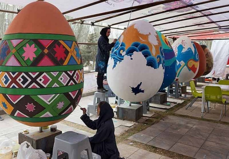 جشنواره‌ی تخم‌مرغ‌های رنگی نوروز